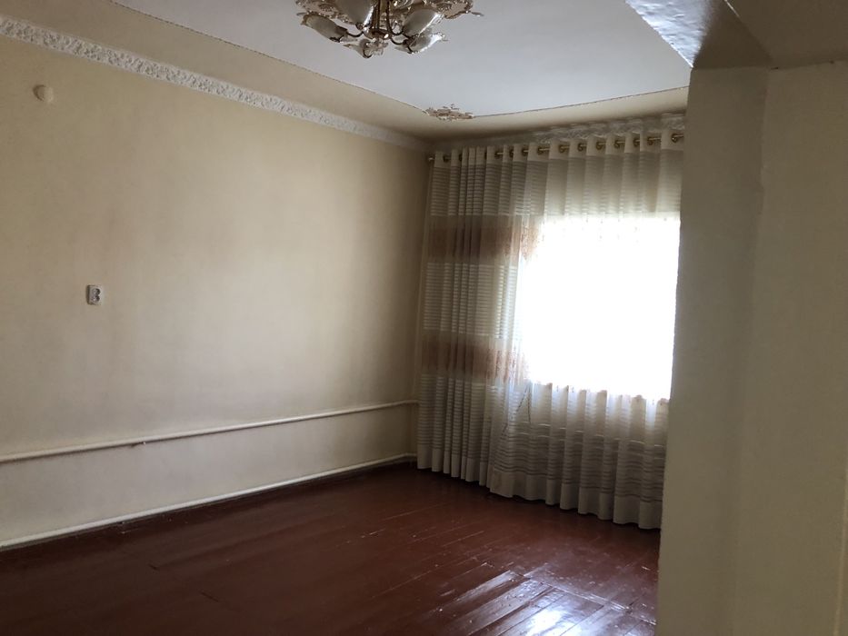 Ховли Уй сотилади