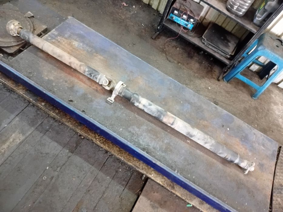 Кардан. на Бмв.39.