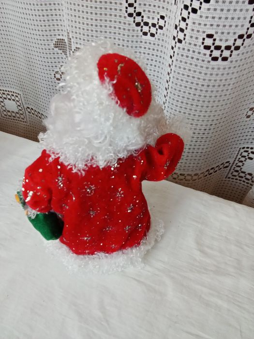 Новогодние гирлянды игрушки звёзды ёлки дед морозы снегурочки