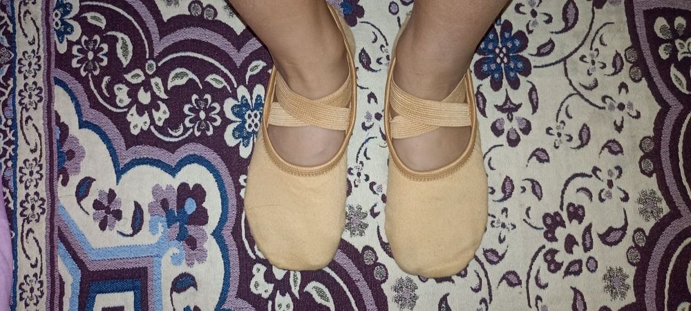 Чешки для гимнастики