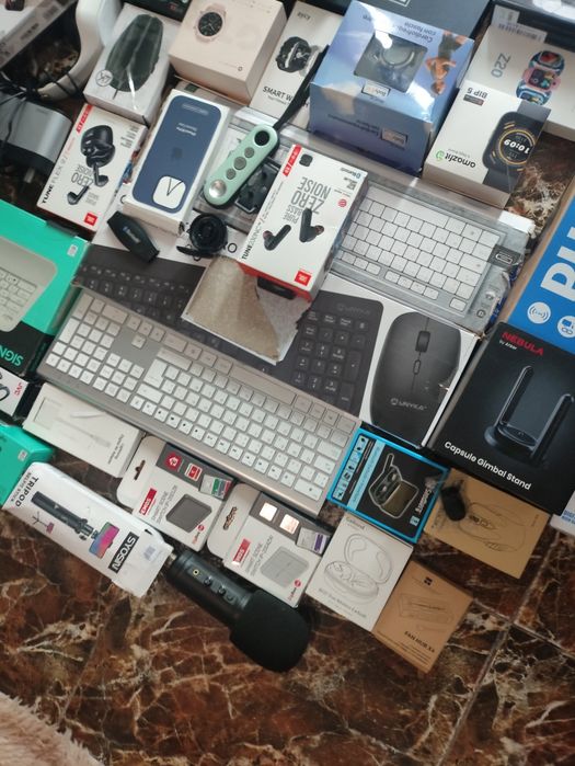 Lot electronice si gadgeturi