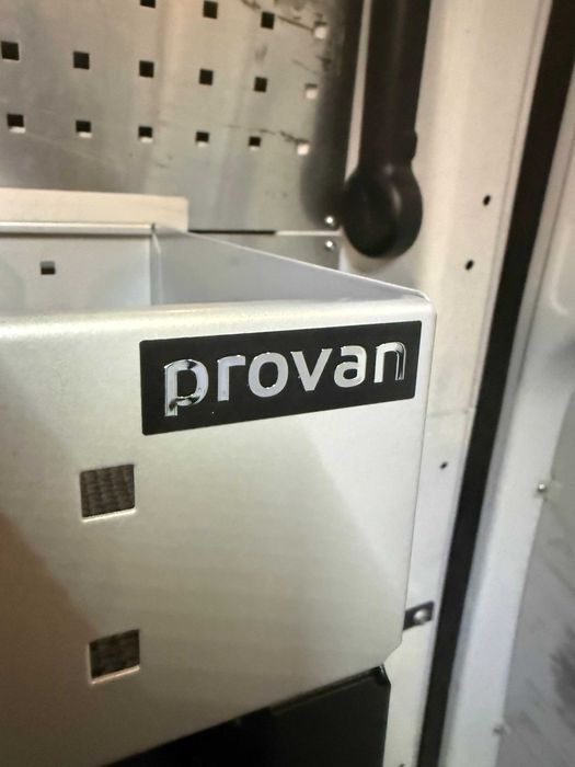 сервизно оборудване за бус