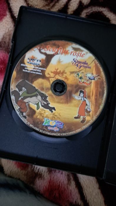 Vând diferite cd-uri Deva • OLX.ro
