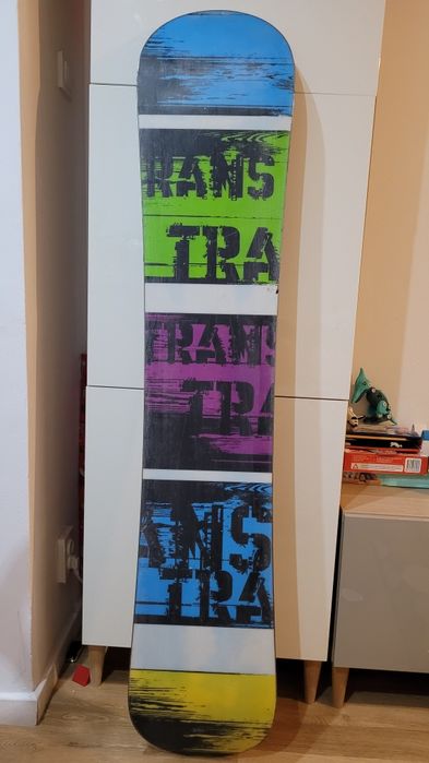 Placa snowboard Trans 159 cu legături HEAD