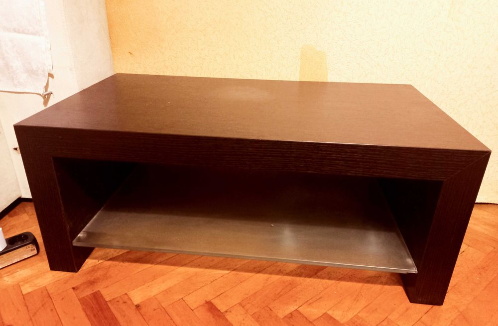 масичка за телевизор