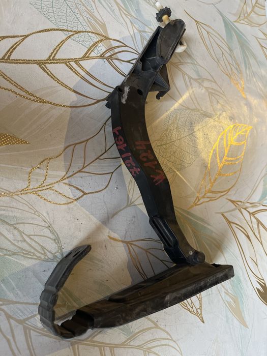 Педаль газа мерседес 124.