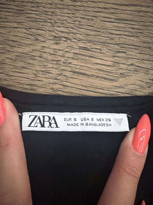 Рокля от магазин Zara