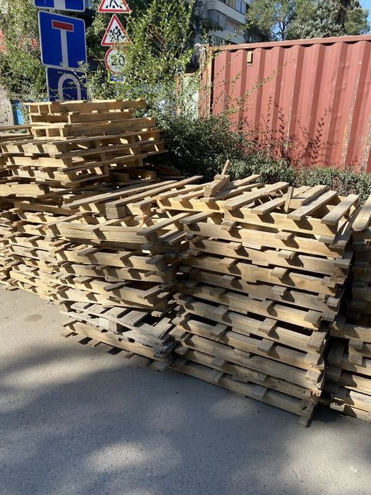 продам поддоны срочно