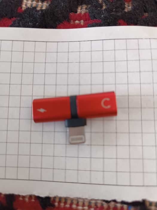 Для Айфона переходник