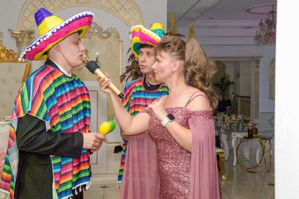 Ведущая тамада Олеся