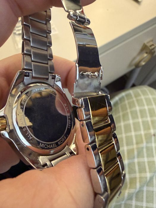 Часы Michael Kors