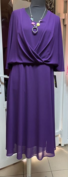 Rochie matase noua  Polonia 48-50