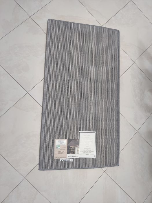 Vând 3 covoare gri deschis 120/70