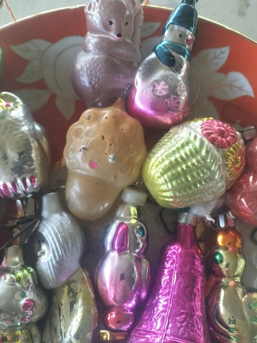 Продаётся ёлочные игрушки