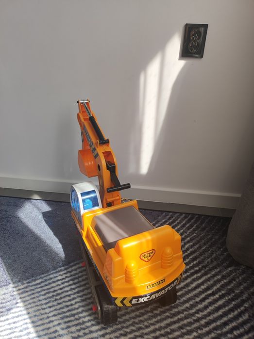 Детски багер за игра и бутане с крака