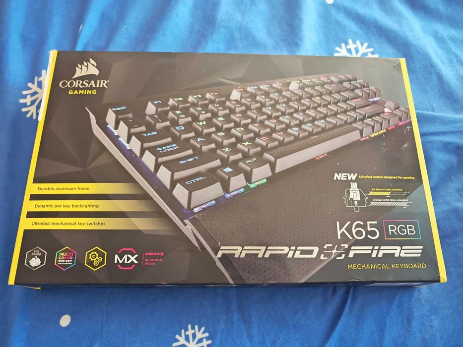 Corsair K65 RGB RAPIDFIRE CHERRY® MX Speed RGB Клавиатура