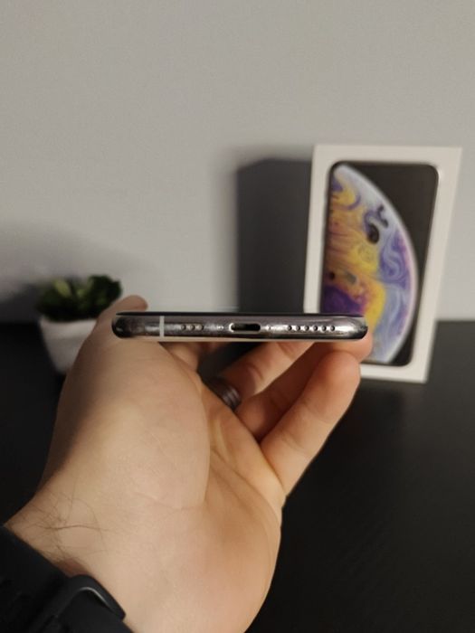 iPhone Xs, Silver 256GB - în Condiție Excelentă!