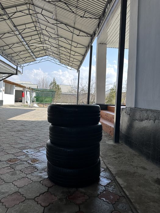 балоны летние 215/55 R17