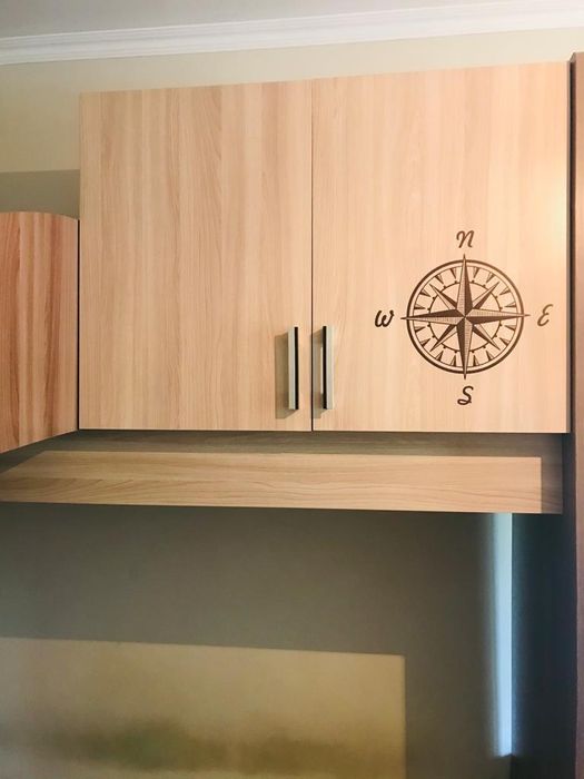 Двухъярусная кровать