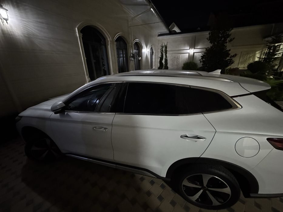 Byd song plus hibrit