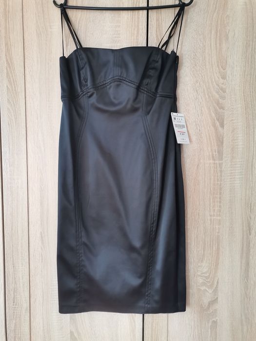 Rochie neagra pt evenimente