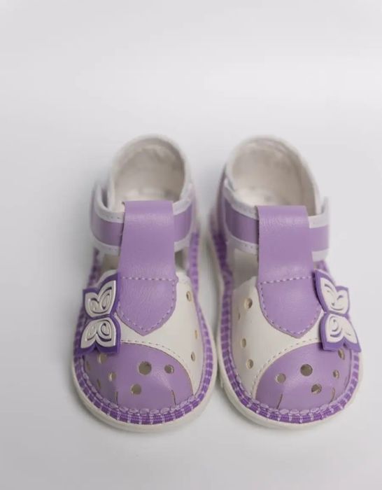 Продам детские сандалики