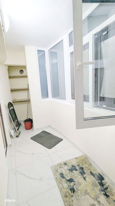 Alba Iulia,Unirii, 3 Camere 103 mp 2 bai, Refacut Total, Locuit, Birou