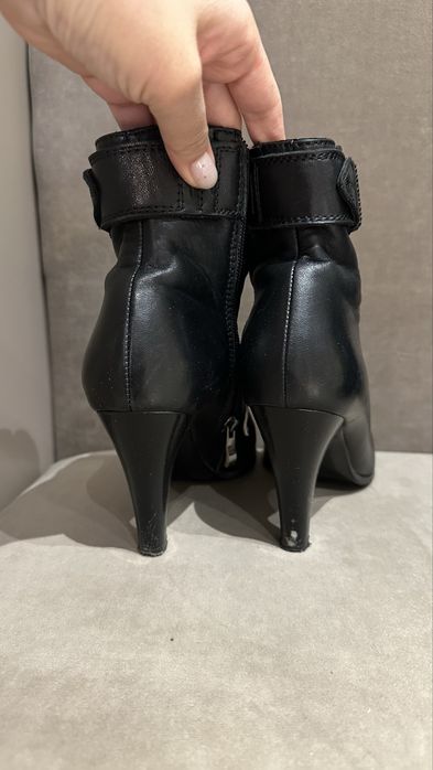 Бртинки осенние, кожа