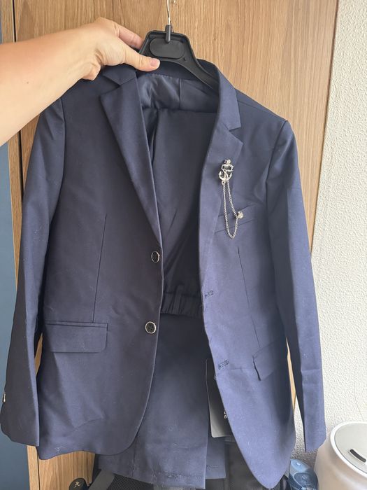 Школьный синий костюм