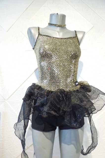 рокли за спортни танци