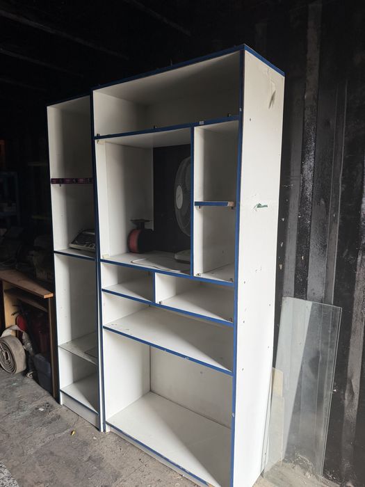 Стелаж, шкаф,для магазина