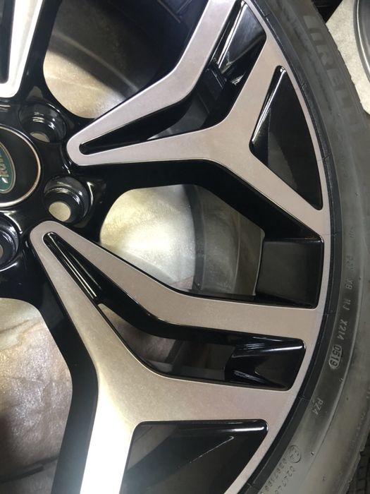 Jante Originale RR VELAR pe 21 cu anvelope vara Michelin