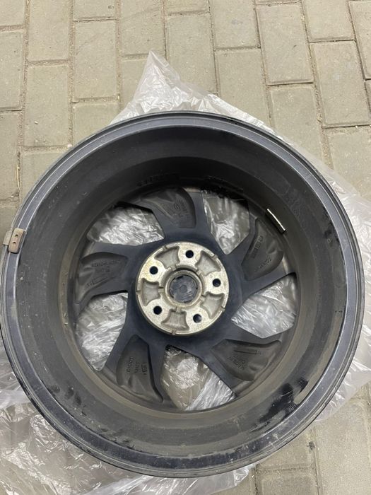 Бу диск 17 размер тел ватсапка жазамыз!