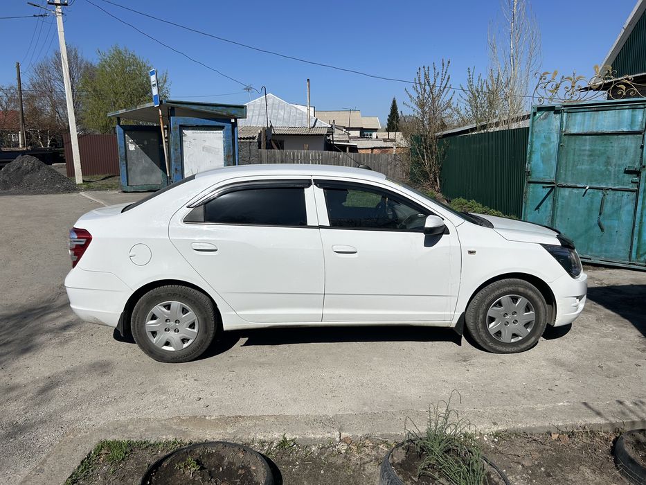 Продам шевроле кобальт