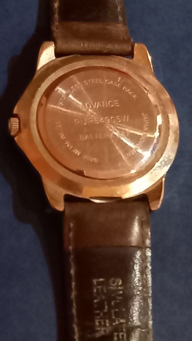 Vand ceas de mana dama Quartz,curea piele,stare perfecta,cu baterie