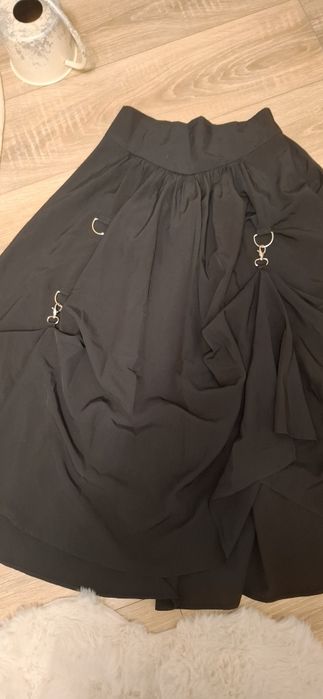 Fusta neagra cu carabine