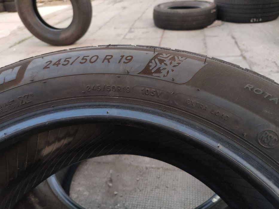 2бр Зимни Гуми 245 50 19 - Michelin - Runflat