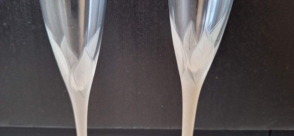 Чаши със столчета за шампанско (сватбени чаши)