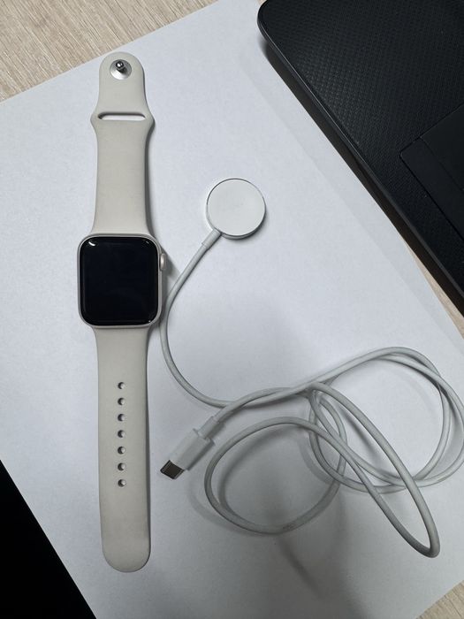 Apple Watch Series SE 40mm {{Алматы ТЦ Мерей}} 935765