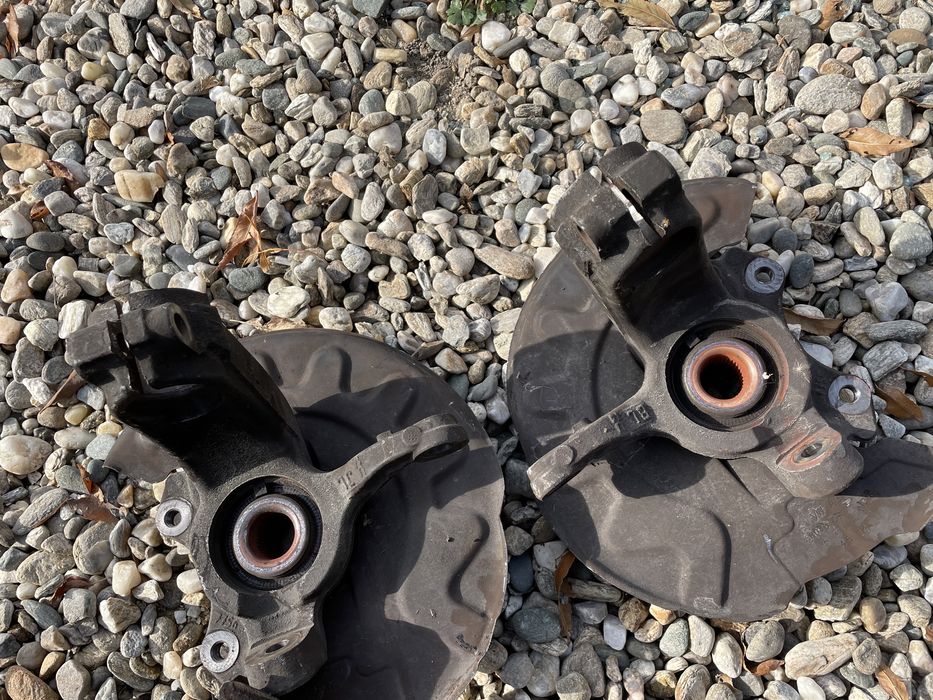 Fuzeta  dreapta Skoda Rapid portfuzeta