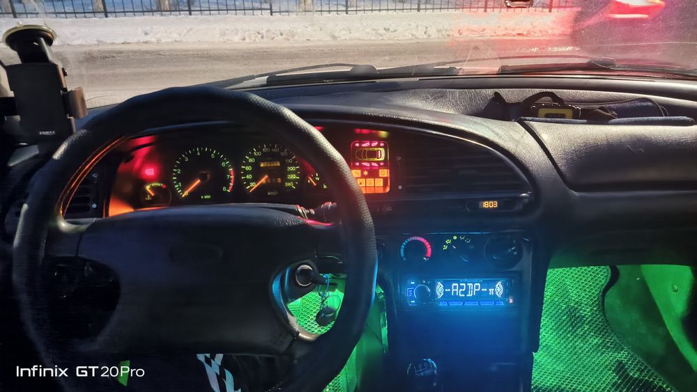 Продаю срочно .цена на 2 дня