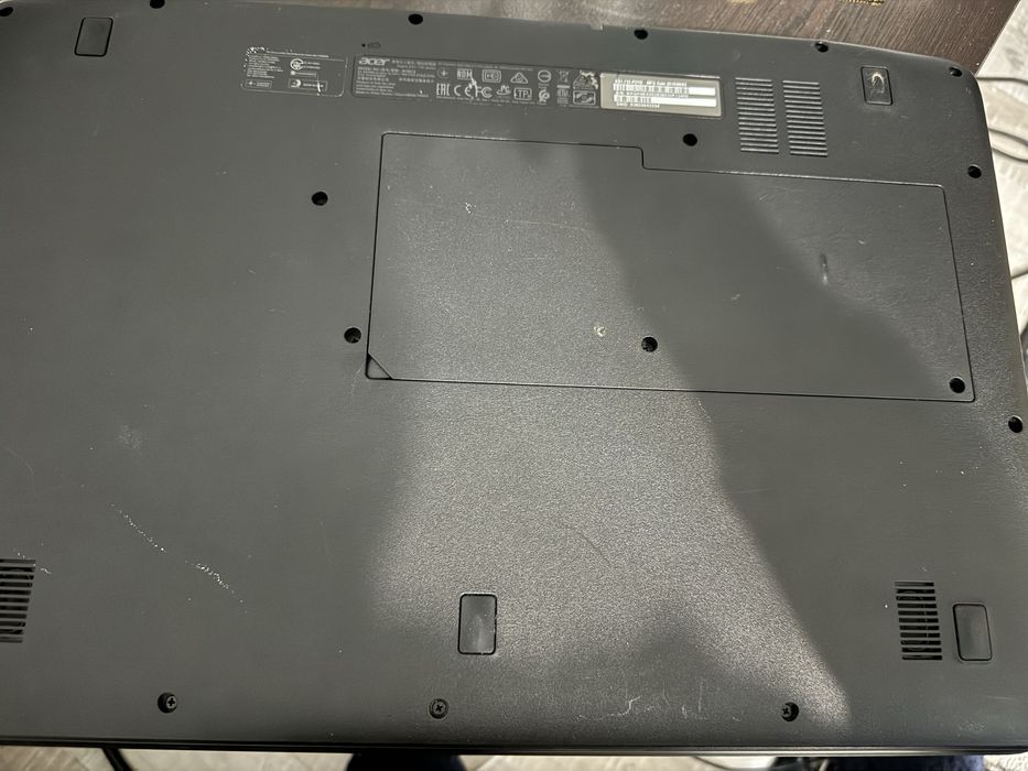 Лаптоп Acer Aspire ES 17