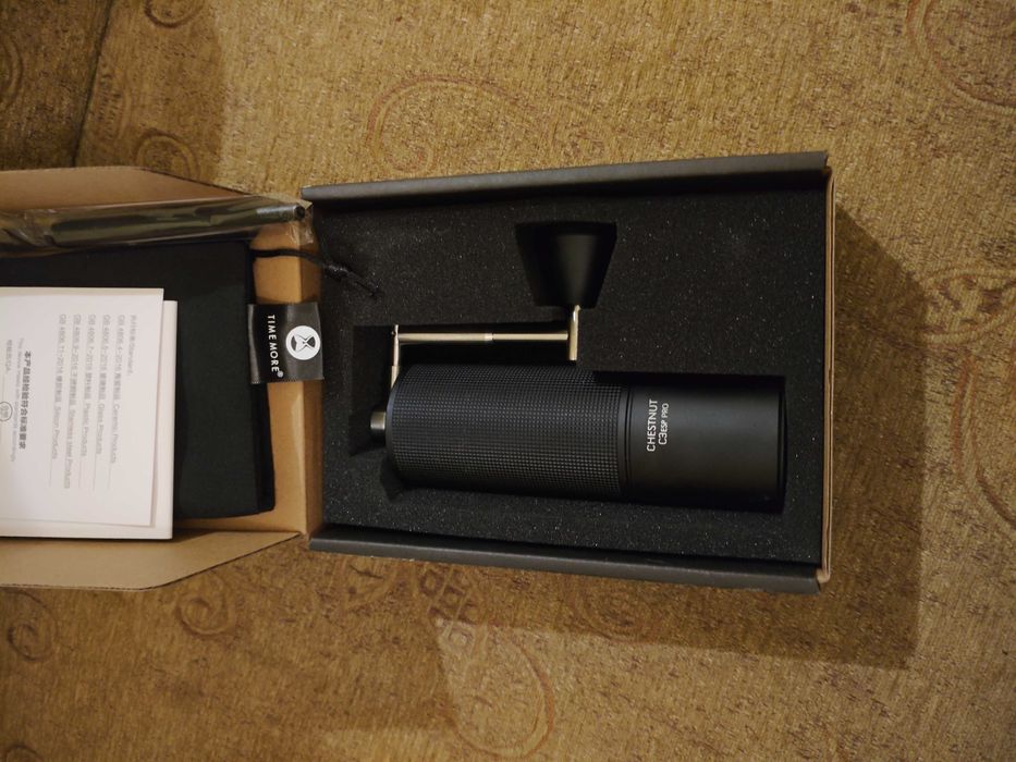 Ръчна кафемелачка Timemore chestnut c3 esp pro