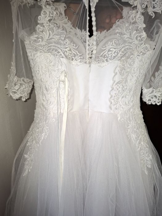 Vând rochie de mireasa