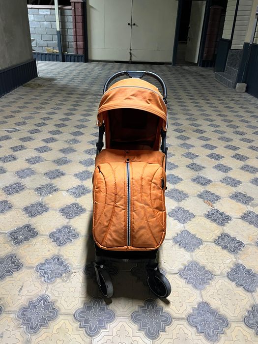 детский коляска.