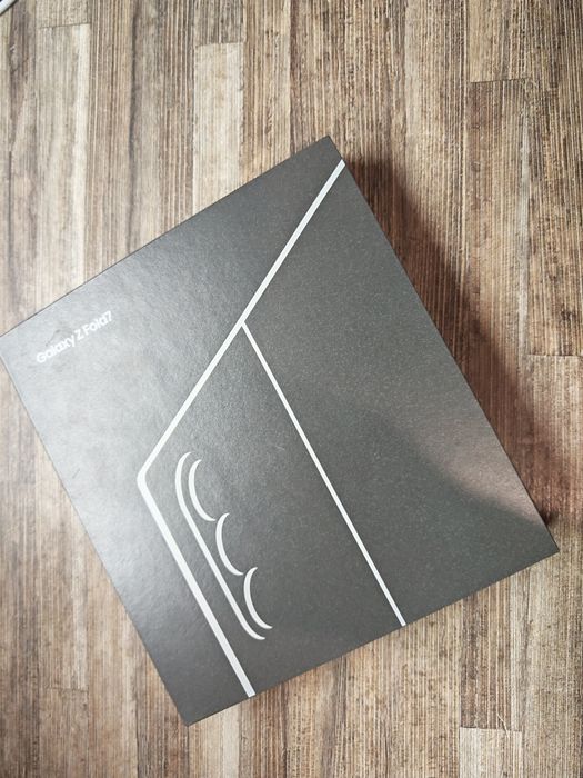 Samsung Galaxy Fold 7 256 24м Гаранция