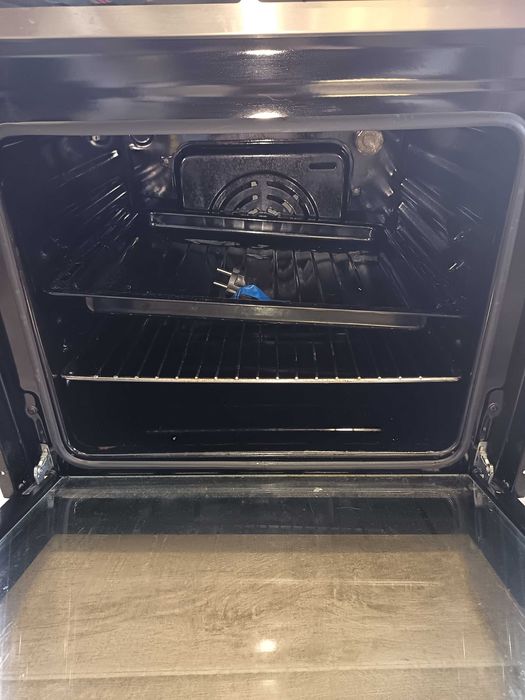 Стандарт, готварска за вграждане..