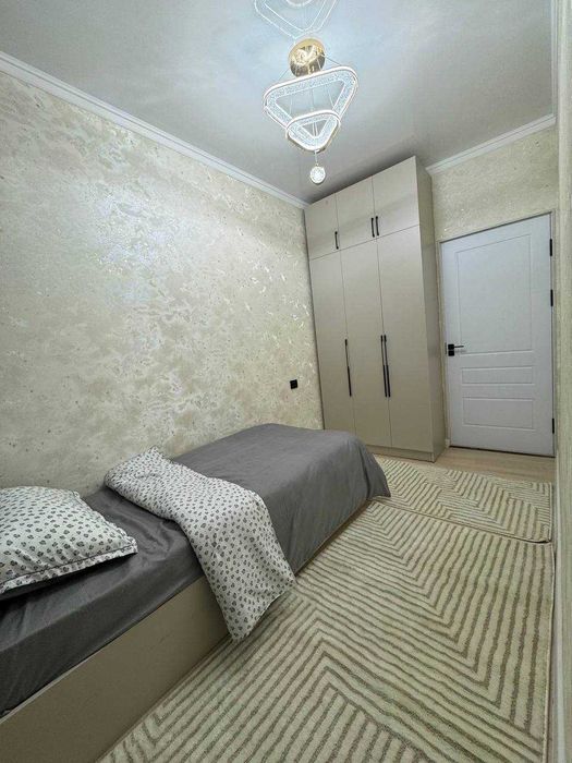 Сдается в аренду 3 комнатная 78кв м квартира, метро МирзоУлугбек 3/7/9