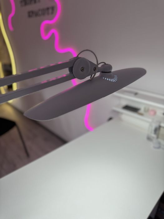 Бестеневая лампа