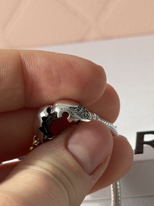 Bratara Pandora, editia Disney